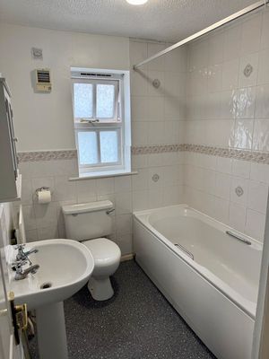 Photo 7- click for photo gallery